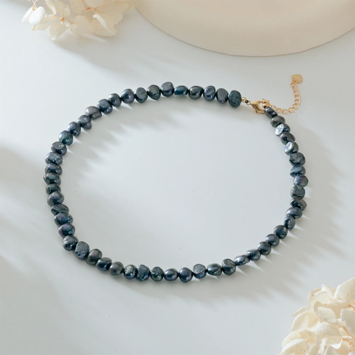 Baroque Pearl-Style Choker Necklace